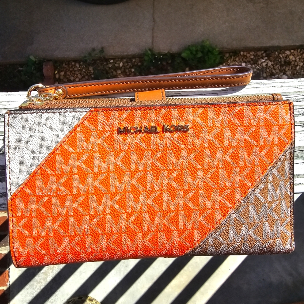 Michael Kors Double Zip Wristlet, Clementine